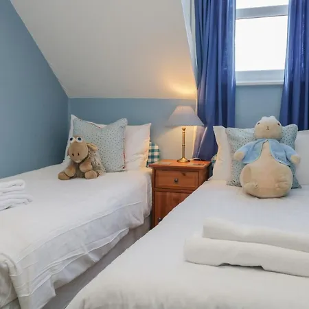 Holiday home Gillercombe *